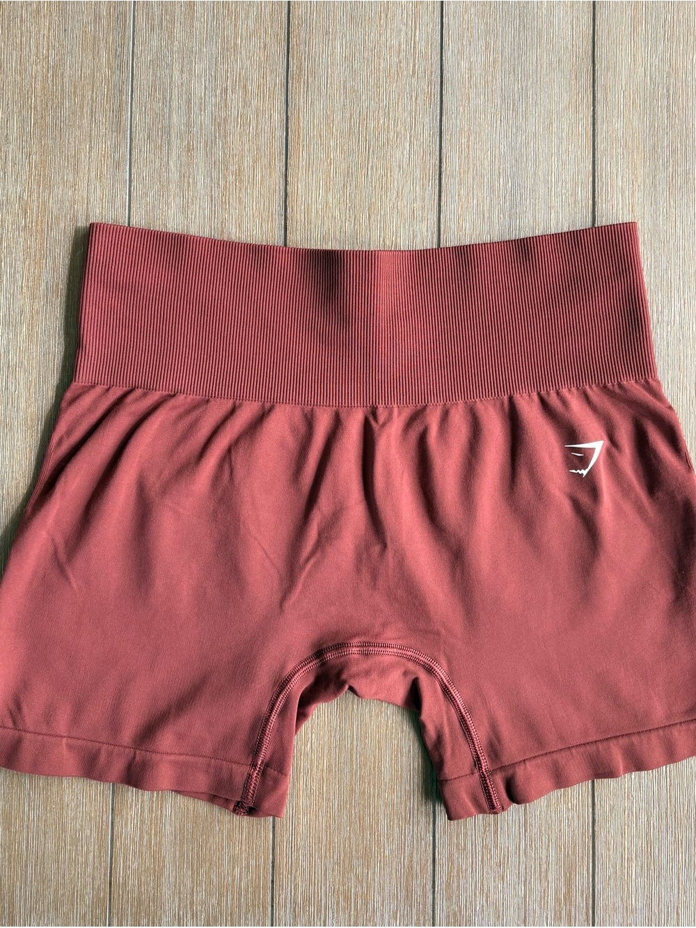 🌸Gymshark Women's High-Waist Everyday Seamless Bike Shorts - Rust Red🌸